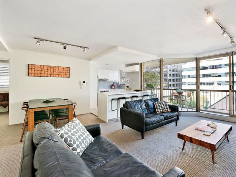 Home Buyers in Palmer St, Woolloomooloo, Sydney - Living Room