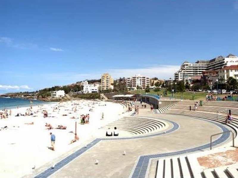 Home Buyers in Bream St, Coogee, Sydney - Beach