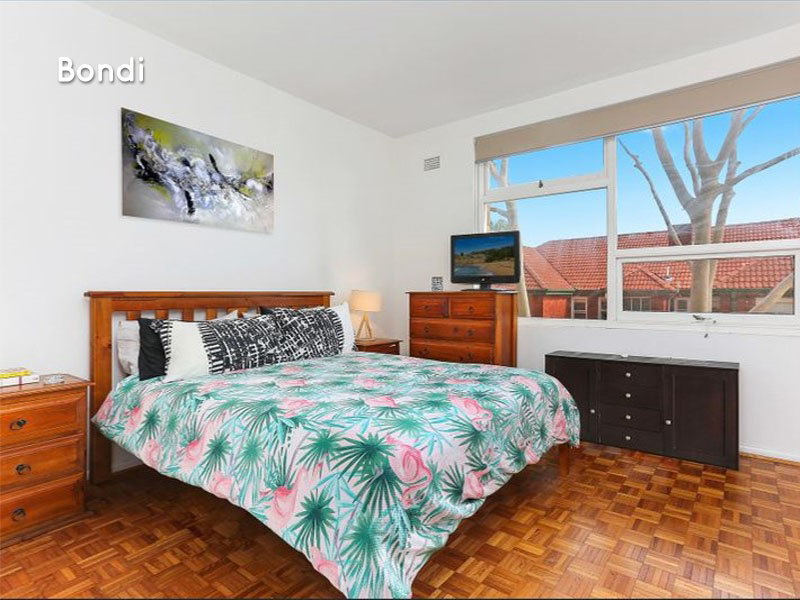 Home Buyers in Ocean St North, Bondi, Sydney - Bedroom