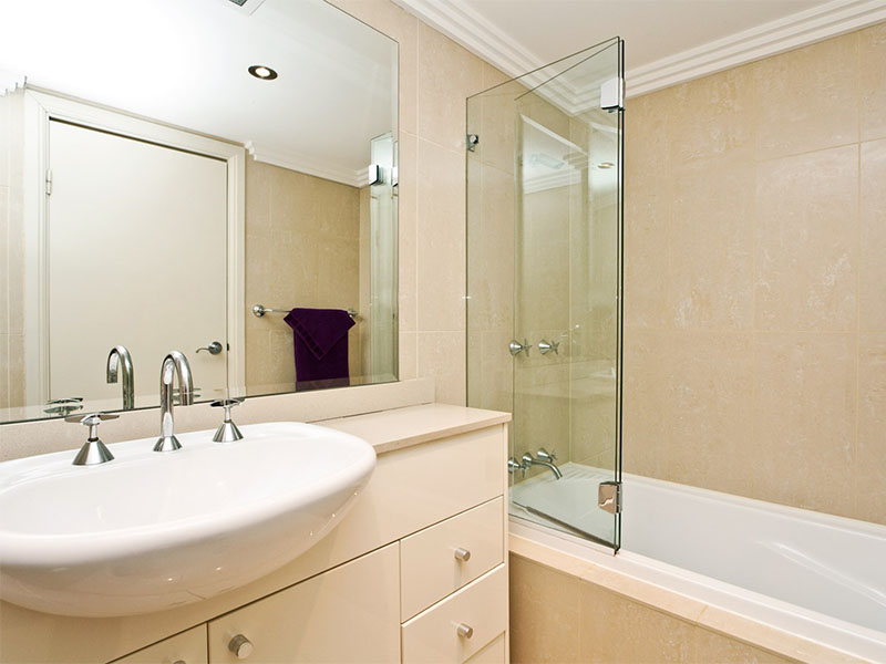 Apartment in Bellevue Hill, Eastern Suburbs, Sydney - Bathroom