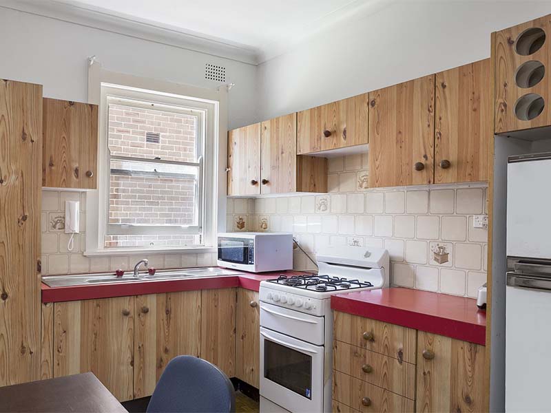 Buyers Agent Purchase in Curlewis St, Bondi Beach, Sydney - Kitchen