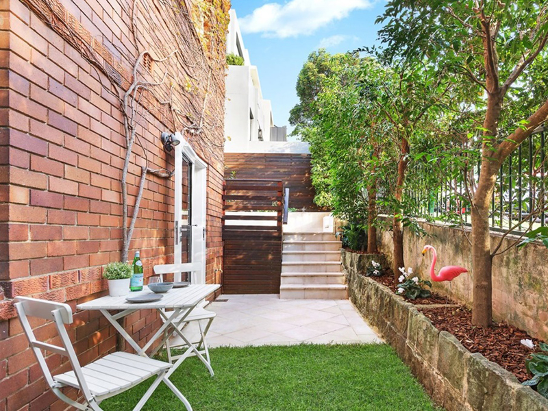 Home Buyers in Raine St, Woollahra, Sydney - Garden