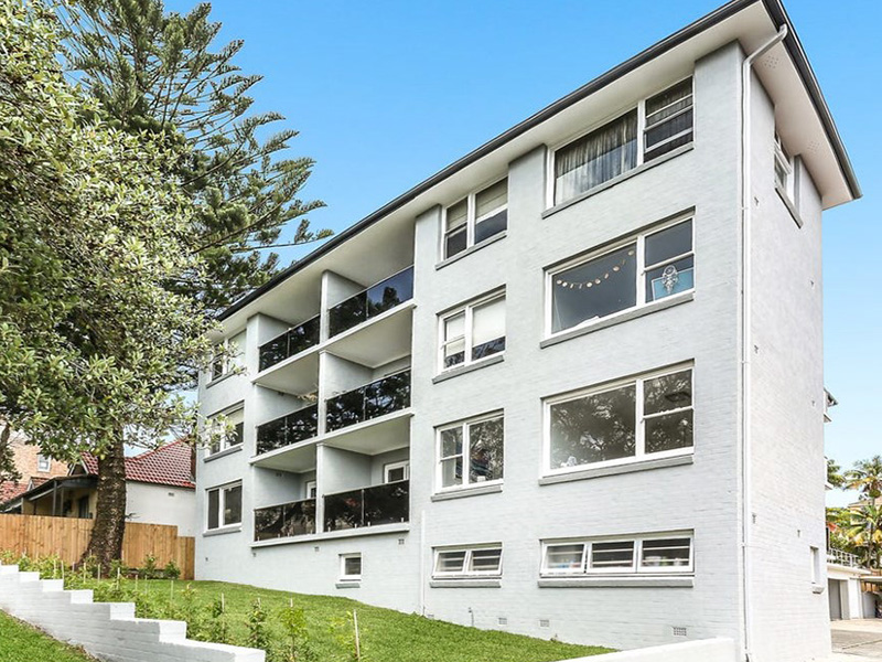 Home Buyer in Denham St, Bondi, Sydney - Building