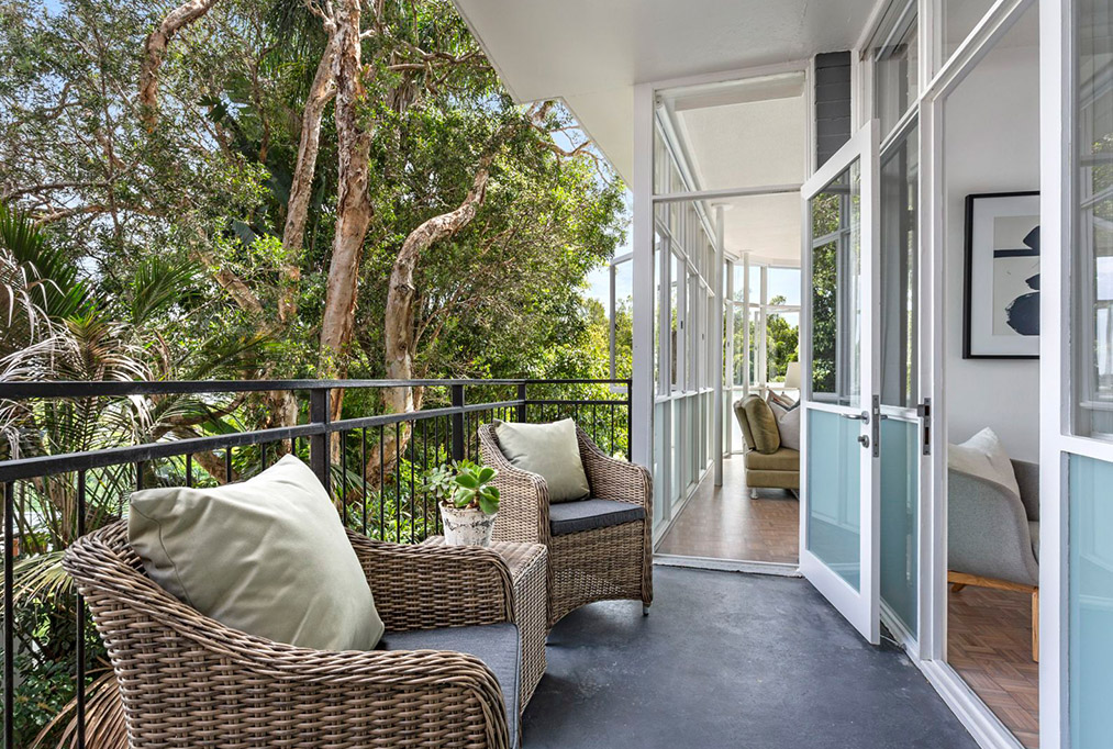 Buyers Agent Purchase in Drumalbyn Rd, Bellevue Hill, Sydney - Terrace