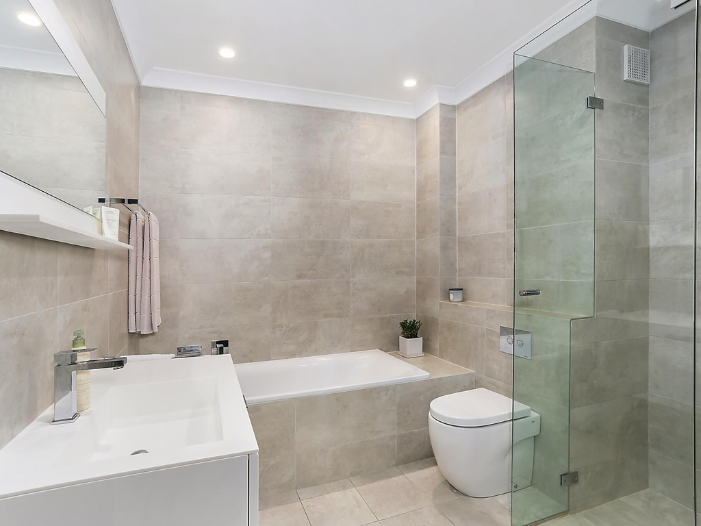 Buyers Agent Purchase in Albion St, Waverley, Sydney - Bathroom