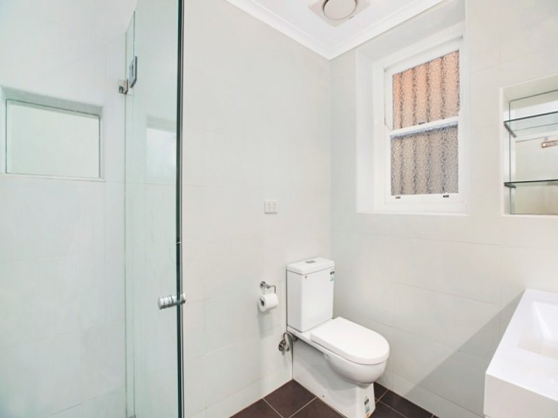 Home Buyers in Birriga Road, Bellevue Hill, Sydney - Bath Room