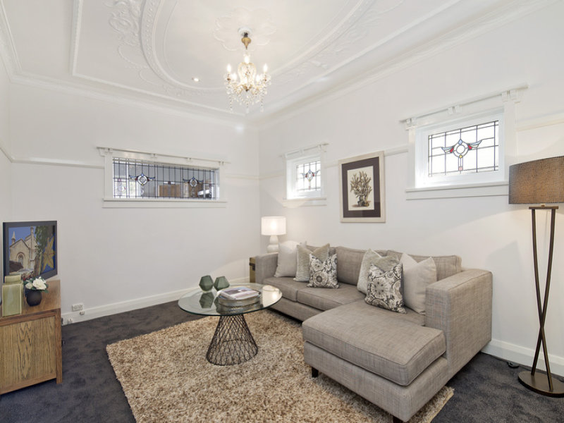 Home Buyers in Bourke Street, Queens Park, Sydney - Living Room