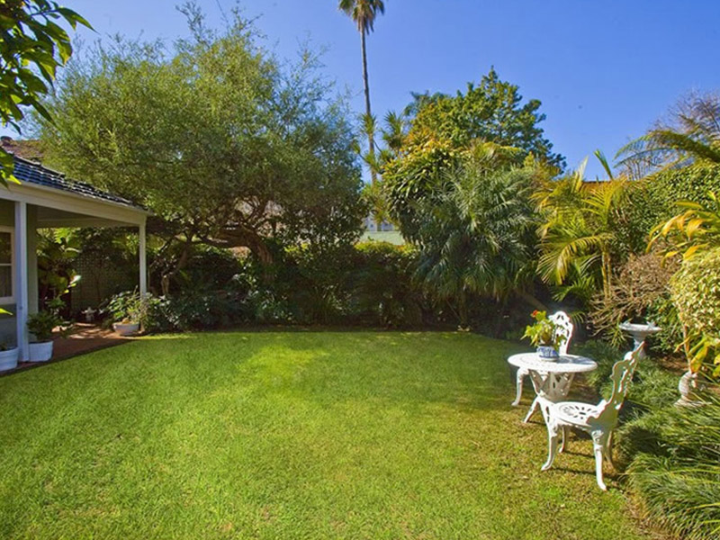 Buyers Agent Purchase in Court Rd, Double Bay, Sydney - Backyard