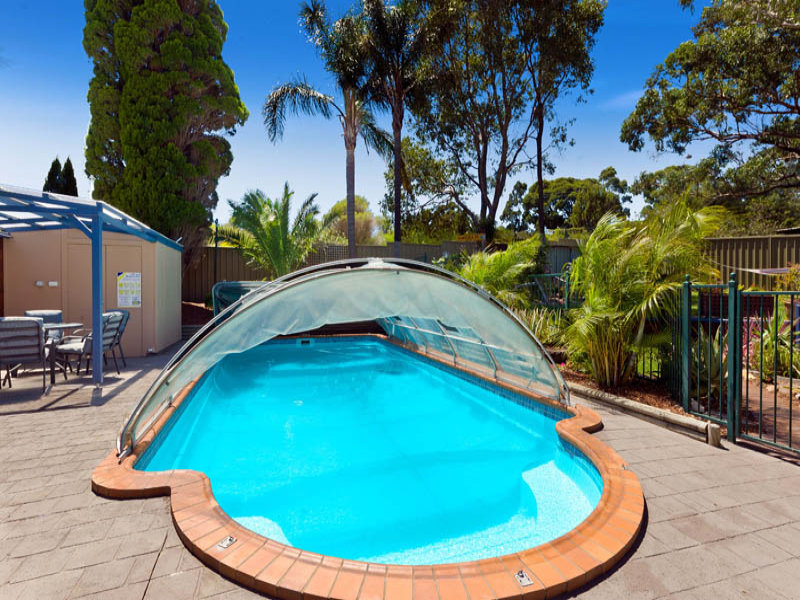 Home Buyer in Herford St, Botany, Sydney - Pool