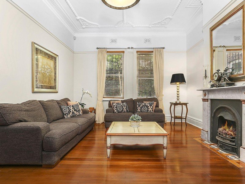 Home Buyers in Perouse Road, Randwick, Sydney - Living Room