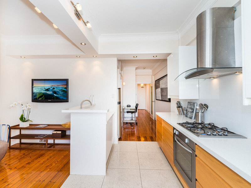 Investment Property in William St, Woolloomooloo, Sydney - Kitchen
