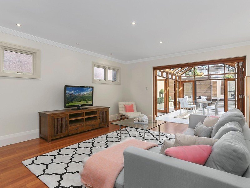 Buyers Agent Purchase in Bondi Beach, Sydney - Living Room