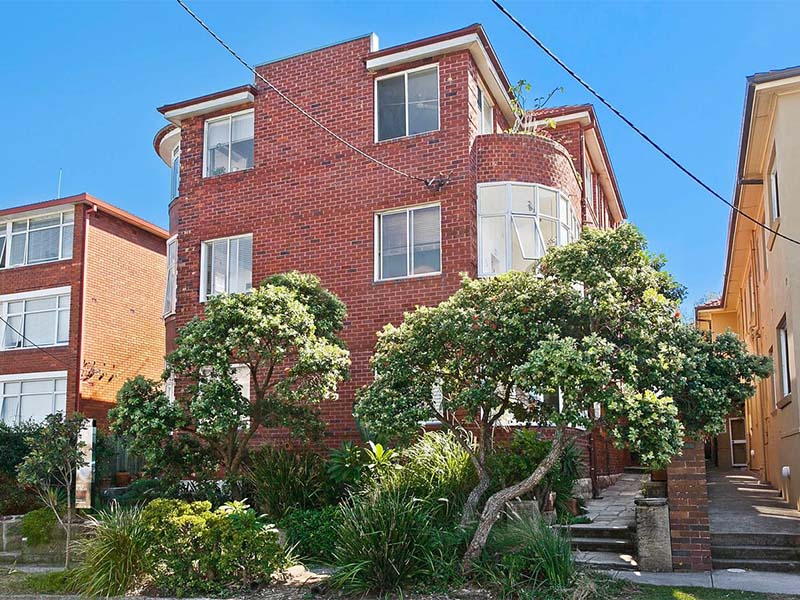 Buyers Agent Purchase in Glen St, Bondi, Sydney - Facade