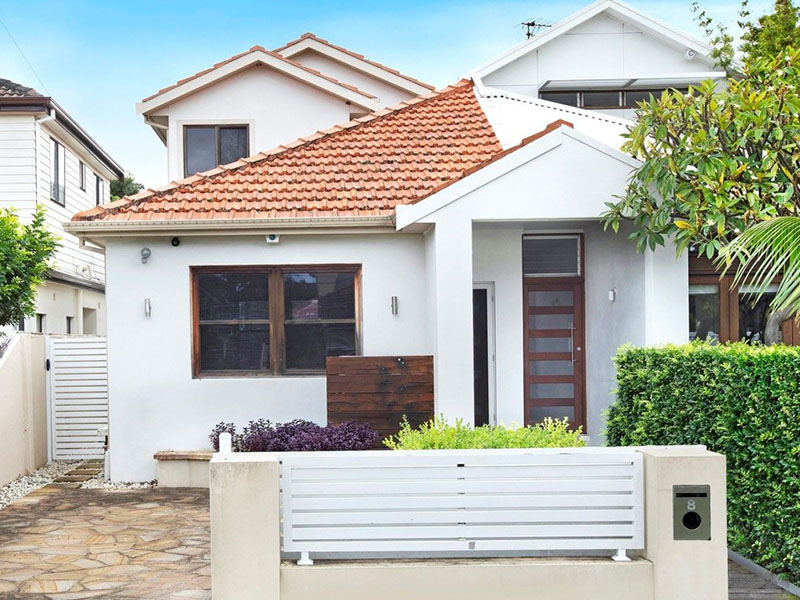 Home Buyer in Ian St, Maroubra, Sydney - Front