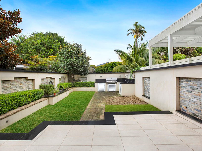 Home Buyer in Ian St, Maroubra, Sydney - Yard