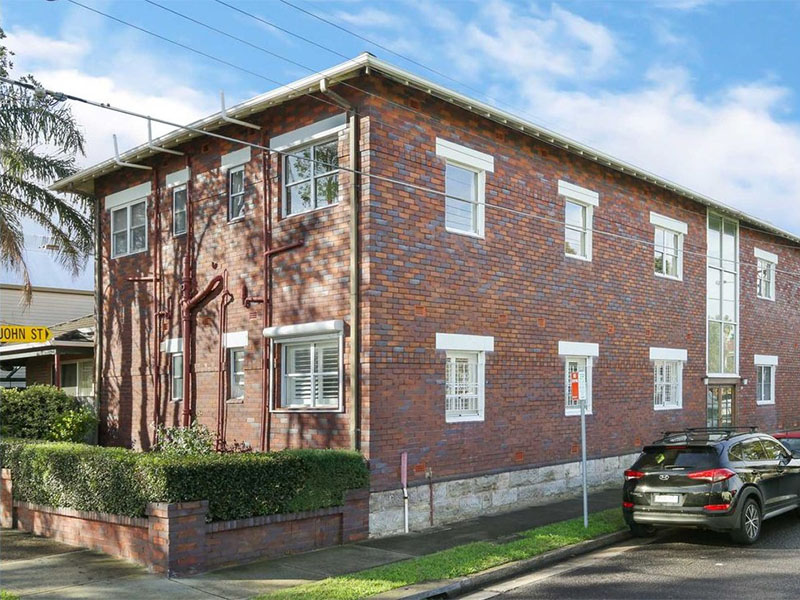 Investment Buyer in John St, Queens Park, Sydney - Facade