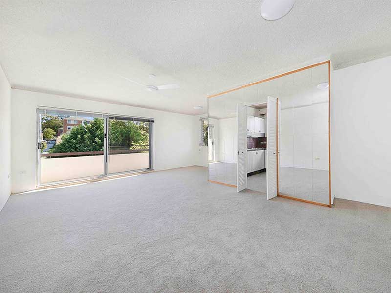 Bondi renovation living room before