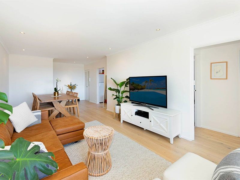 Buyers Agent Purchase – Bondi Road, Bondi Beach, Eastern Suburbs, Sydney - Living Room Second View