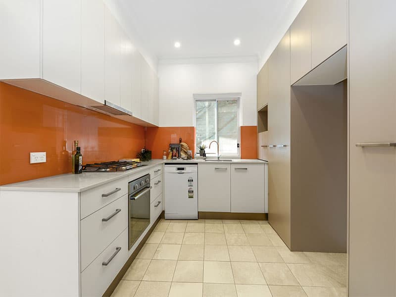 Buyers Agent Purchase – Military Rd, North Bondi, Sydney - Kitchen