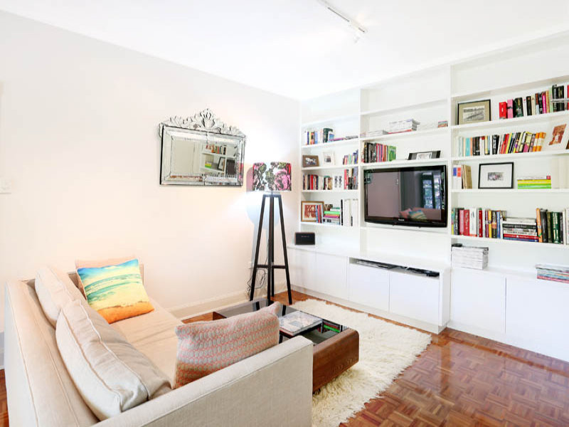 Buyers Agent Purchase – Elizabeth Bay, Sydney - Living Room