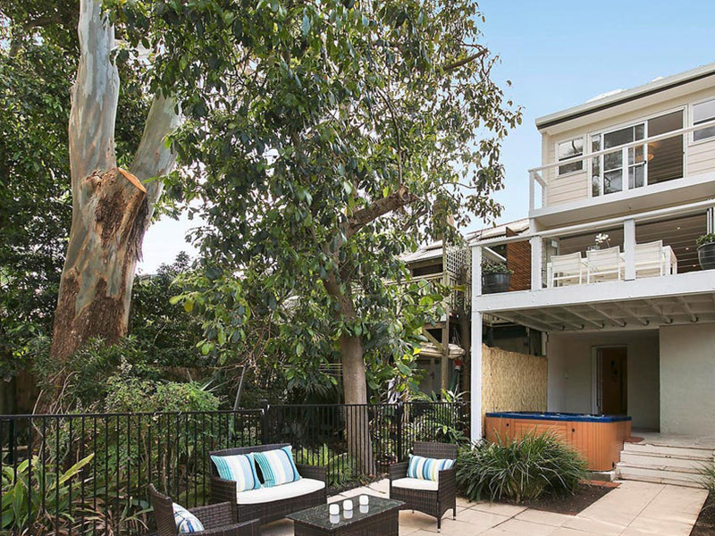 Buyers Agent Purchase – Keiran St., Bondi Junction, Sydney - Backyard