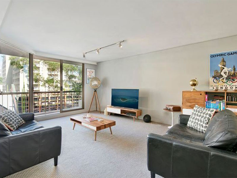 Buyers Agent Purchase – Palmer St., Woolloomooloo, Sydney - Living Room