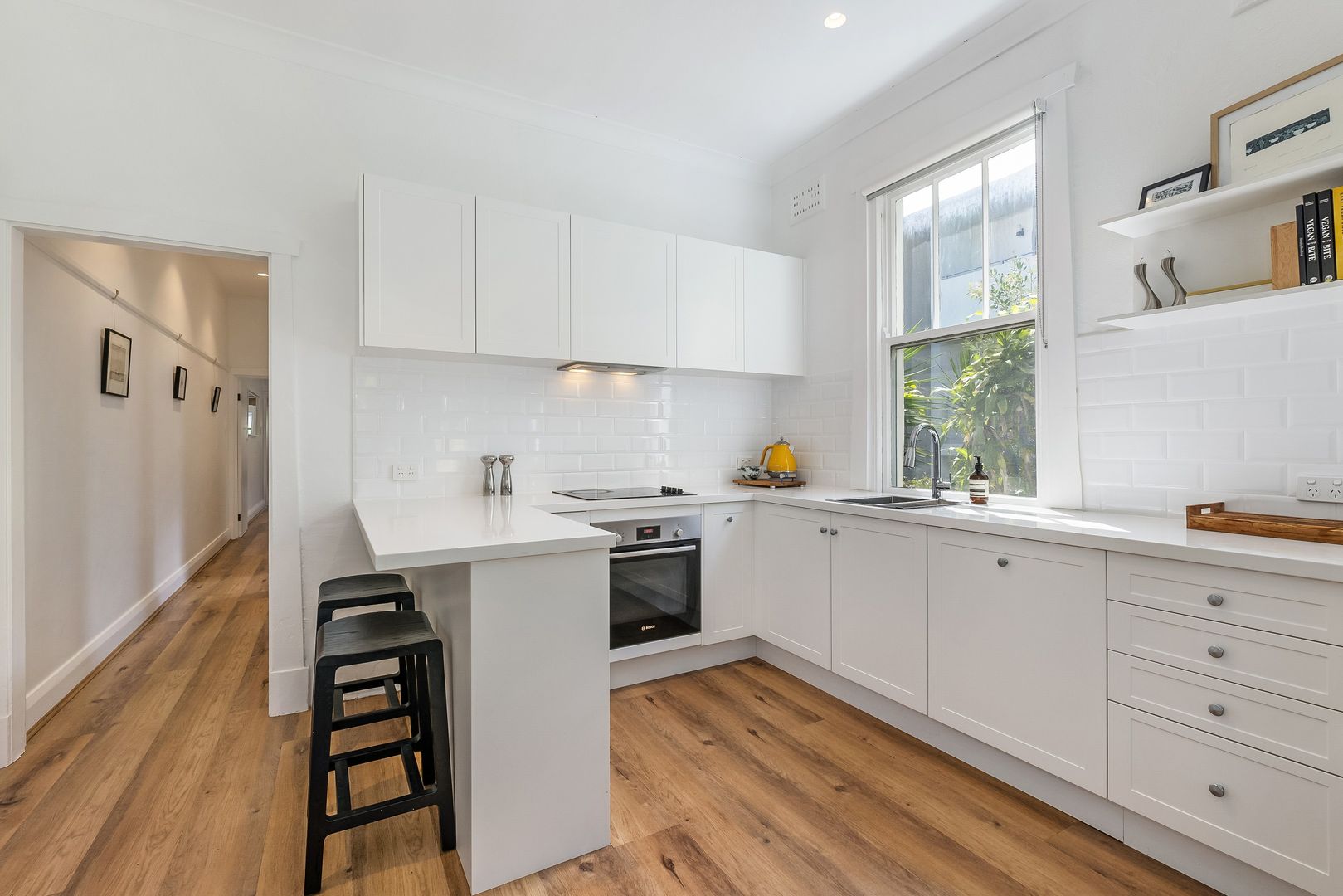 Buyers Agent Purchase – Apartment in Alexander St., Coogee, Sydney - Kitchen