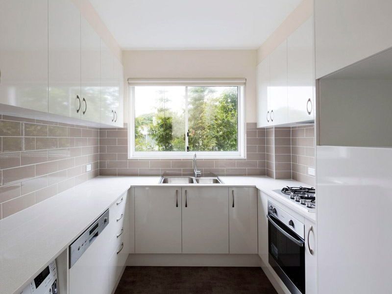 Buyers Agent Purchase – Apartment in Bronte, Sydney - Kitchen