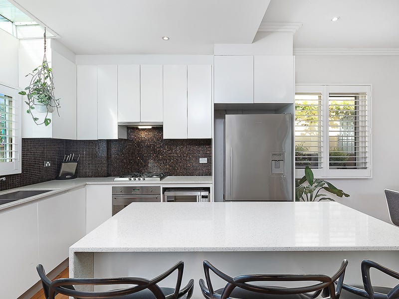 Buyers Agent Purchase – Harris St, Rosebery, Sydney - Kitchen