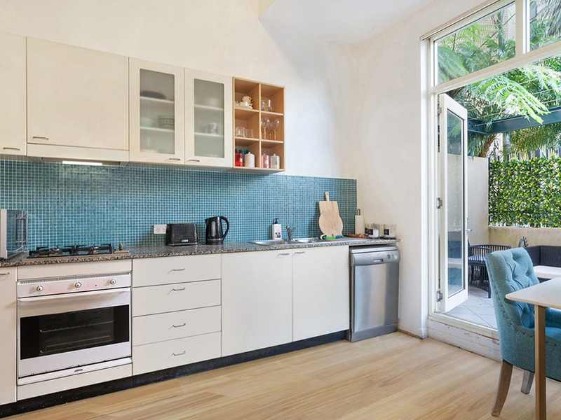 Buyers Agent Purchase – Apartment in Edgecliff, Sydney - Kitchen